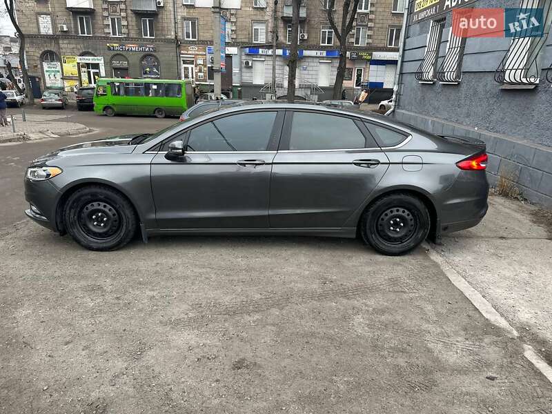 Седан Ford Fusion 2017 в Каменском