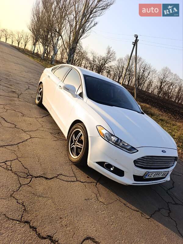 Седан Ford Fusion 2016 в Днепре