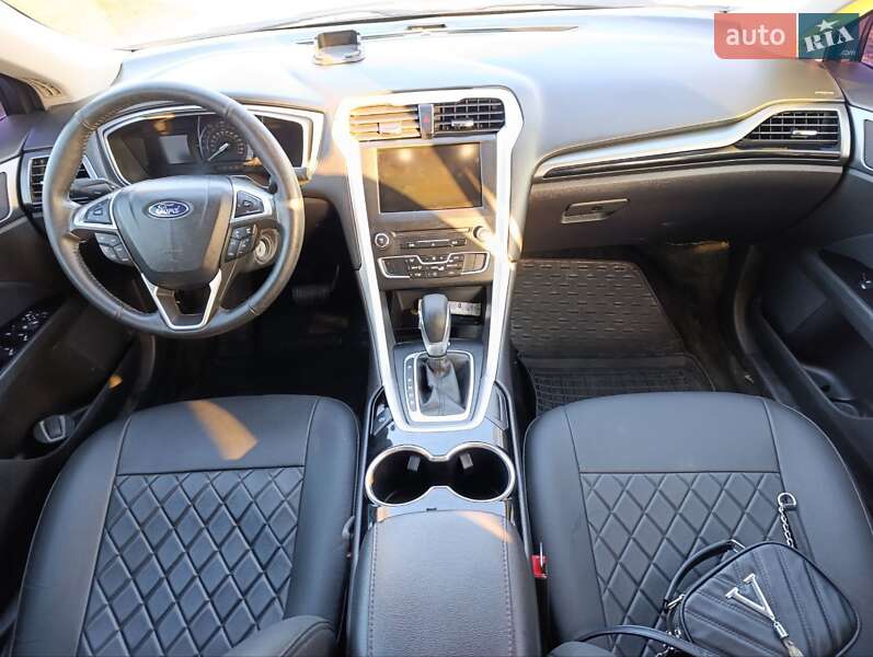 Седан Ford Fusion 2016 в Днепре