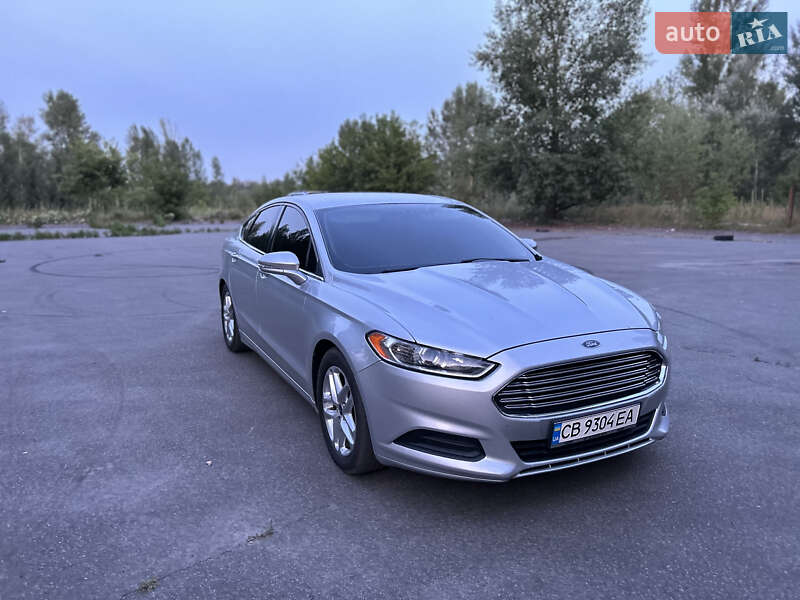 Седан Ford Fusion 2013 в Чернигове