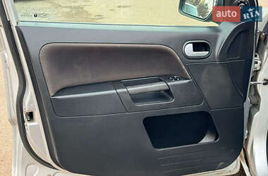 Хэтчбек Ford Fusion 2010 в Виннице