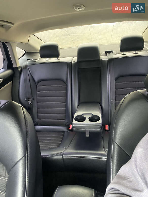 Седан Ford Fusion 2019 в Борисполе