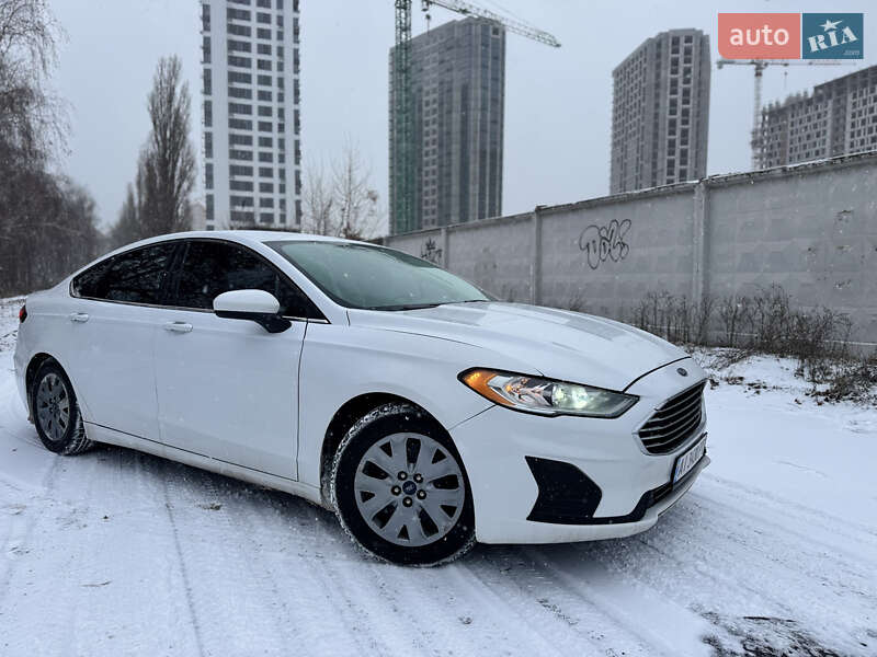 Седан Ford Fusion 2019 в Борисполе