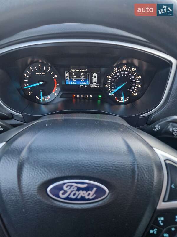 Седан Ford Fusion 2015 в Кременчуге