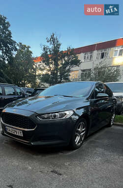 Седан Ford Fusion 2015 в Києві