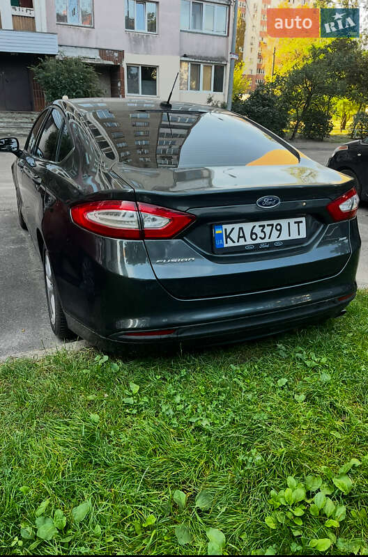 Седан Ford Fusion 2015 в Киеве фото 4 Седан Ford Fusion 2015 в Киеве