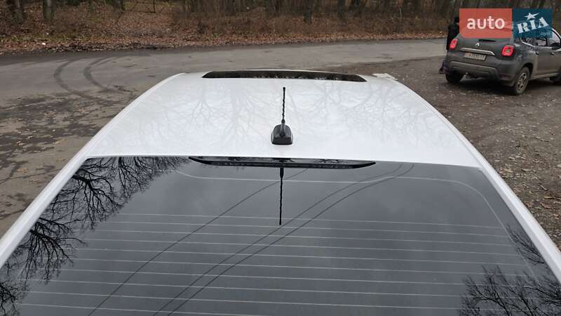 Седан Ford Fusion 2015 в Умани