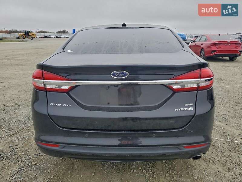 Седан Ford Fusion 2016 в Львові