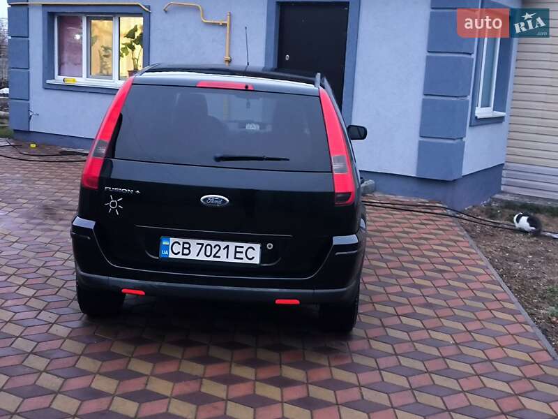 Хэтчбек Ford Fusion 2005 в Прилуках