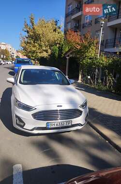 Седан Ford Fusion 2019 в Одессе