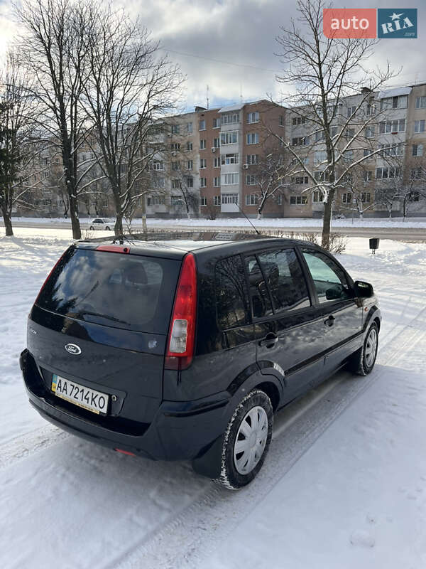 Хетчбек Ford Fusion 2011 в Ніжині