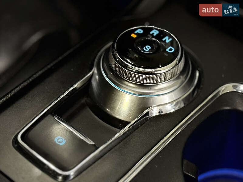 Седан Ford Fusion 2016 в Миколаєві