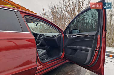 Седан Ford Fusion 2013 в Броварах