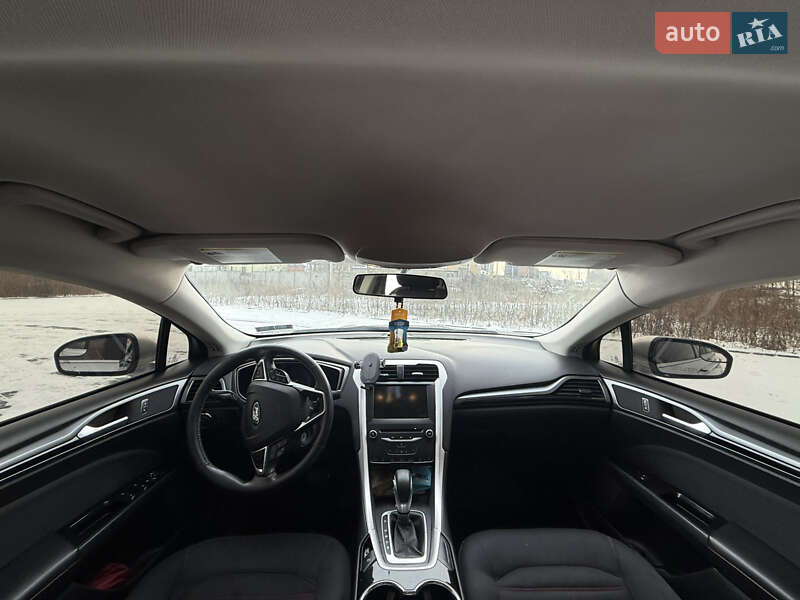 Седан Ford Fusion 2014 в Виннице