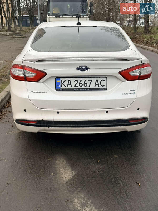 Седан Ford Fusion 2013 в Киеве