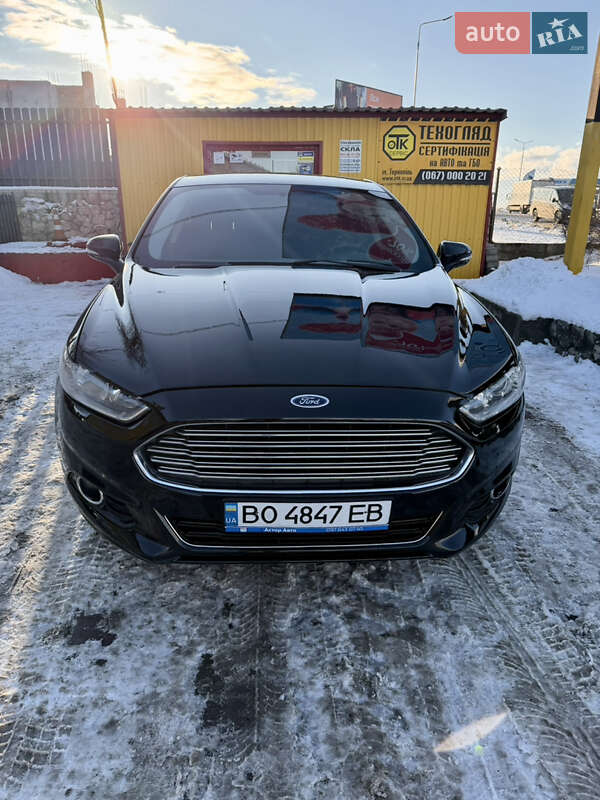 Седан Ford Fusion 2015 в Тернополе