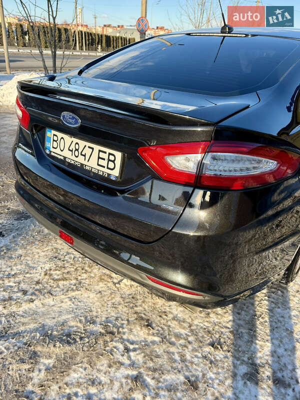 Седан Ford Fusion 2015 в Тернополе