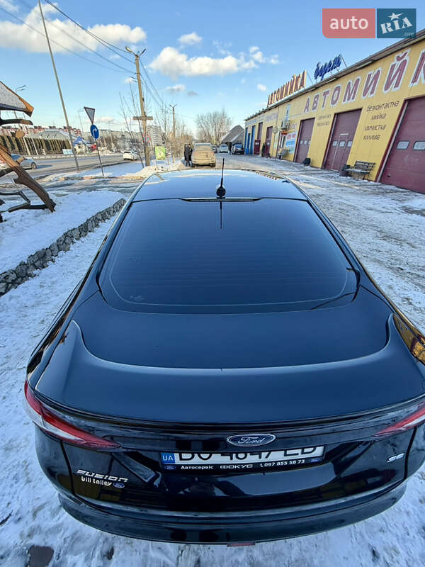 Седан Ford Fusion 2015 в Тернополе