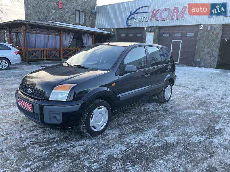 Хетчбек Ford Fusion 2008 в Луцьку