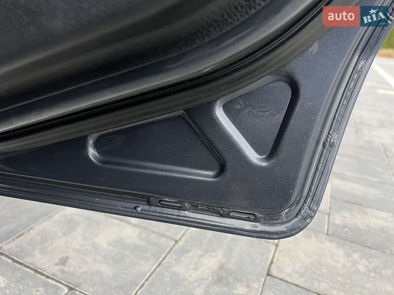 Хетчбек Ford Fusion 2009 в Луцьку