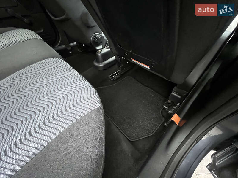 Хетчбек Ford Fusion 2009 в Луцьку