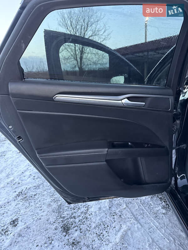 Седан Ford Fusion 2015 в Хмельницком фото 14 Седан Ford Fusion 2015 в Хмельницком