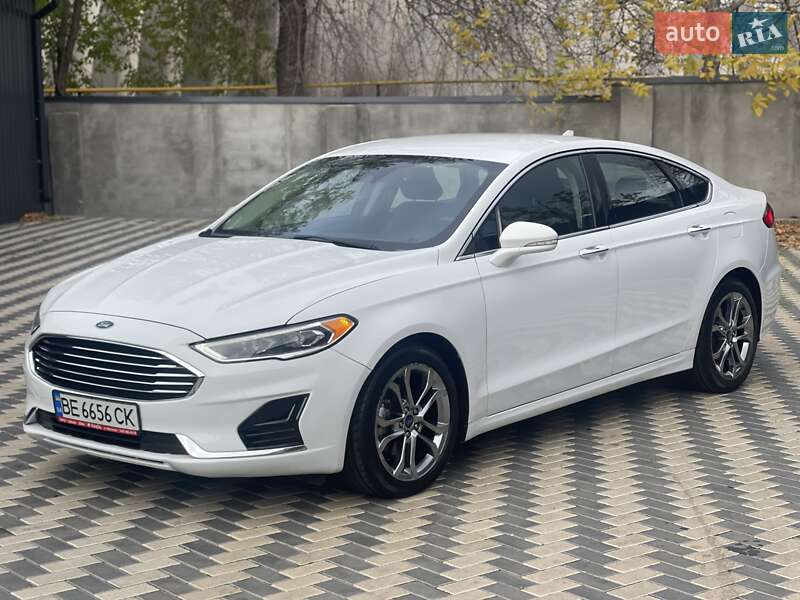 Седан Ford Fusion 2018 в Миколаєві