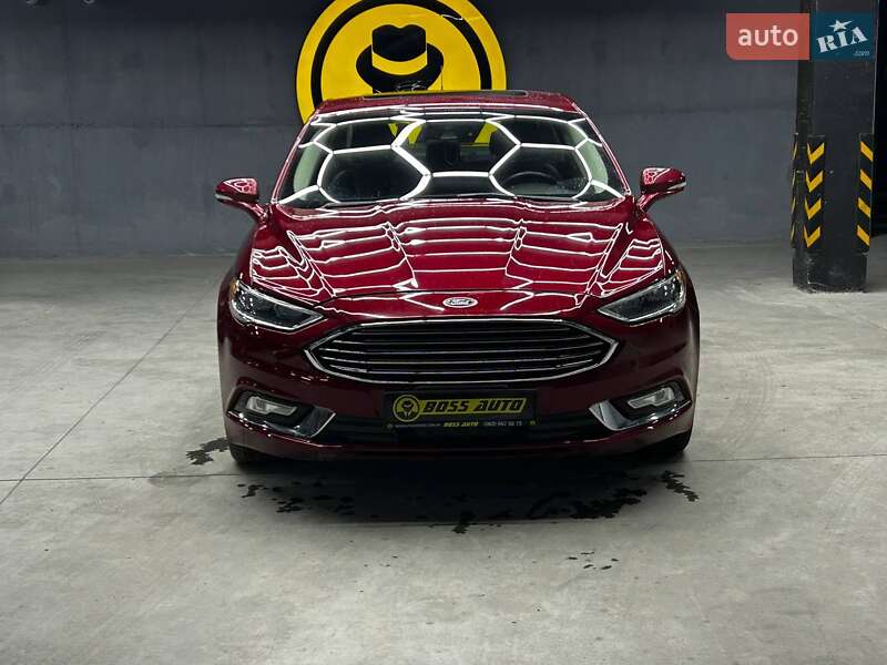 Седан Ford Fusion 2016 в Чернівцях