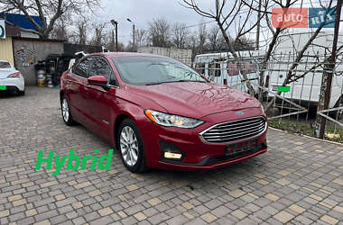 Седан Ford Fusion 2019 в Одессе