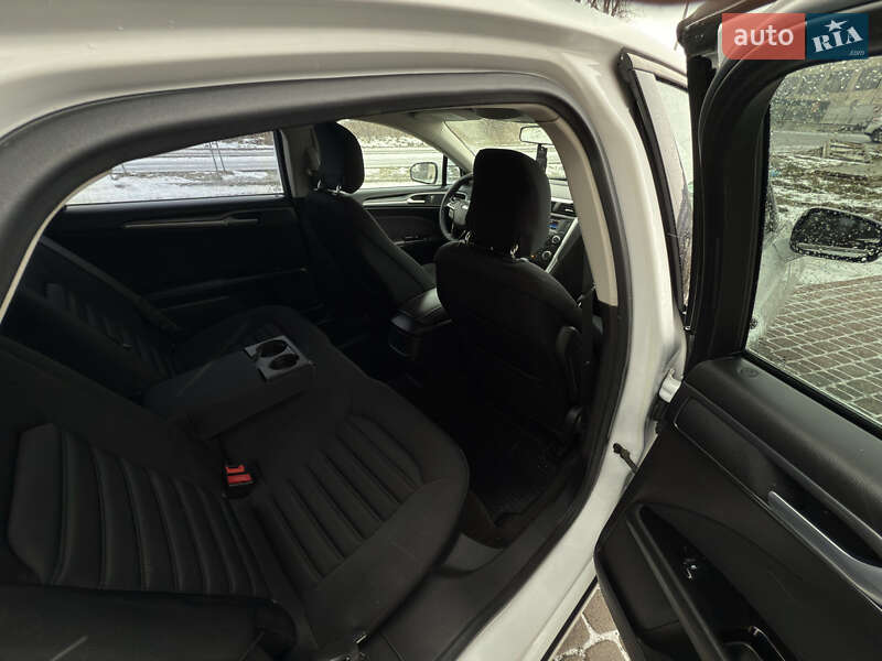 Седан Ford Fusion 2013 в Івано-Франківську фото 21 Седан Ford Fusion 2013 в Івано-Франківську