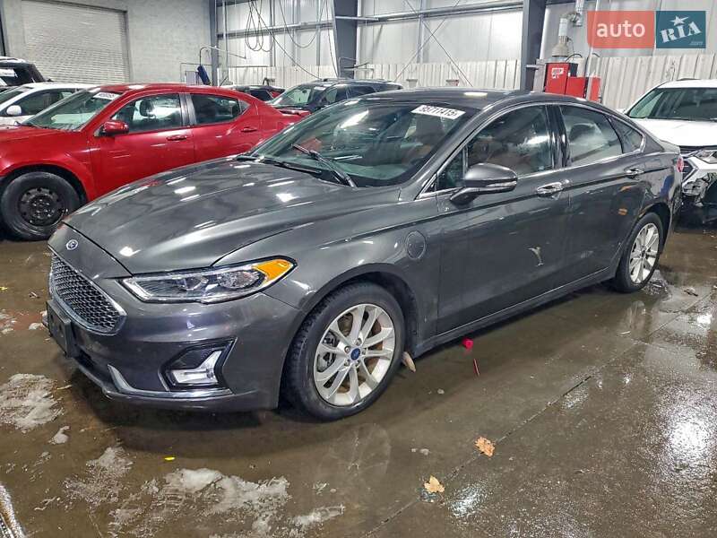 Седан Ford Fusion 2019 в Киеве