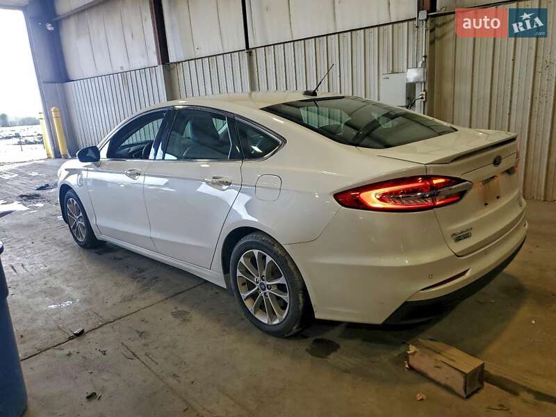 Седан Ford Fusion 2019 в Вінниці