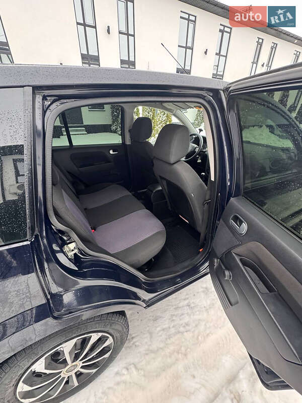 Хетчбек Ford Fusion 2006 в Києві фото 23 Хетчбек Ford Fusion 2006 в Києві