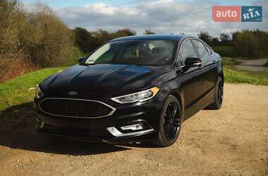 Седан Ford Fusion 2018 в Сумах