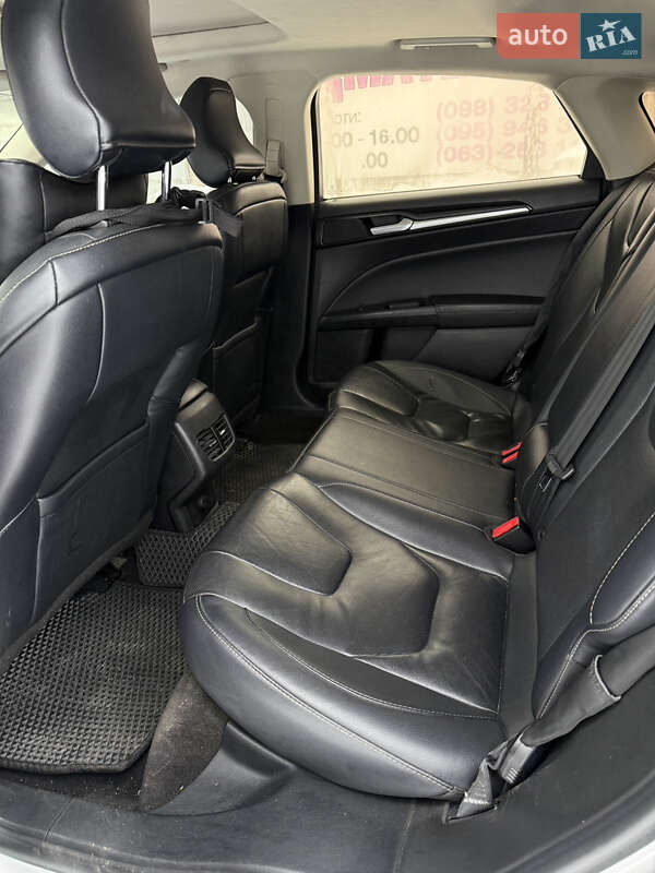 Седан Ford Fusion 2018 в Ірпені