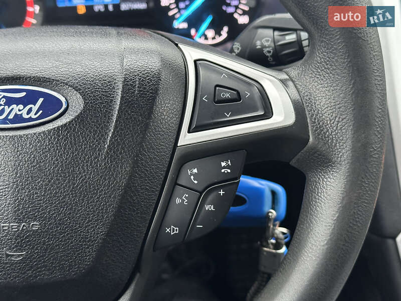 Седан Ford Fusion 2014 в Києві