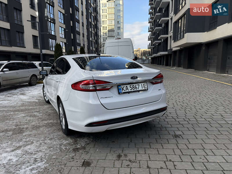 Седан Ford Fusion 2016 в Івано-Франківську