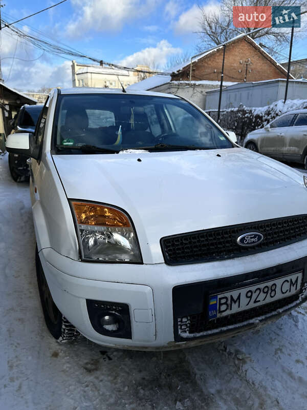 Хэтчбек Ford Fusion 2011 в Сумах