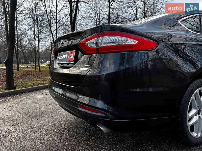 Седан Ford Fusion 2014 в Запоріжжі