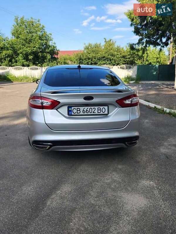 Седан Ford Fusion 2015 в Корюковке