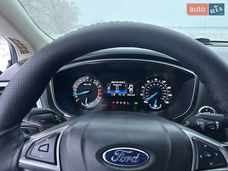 Седан Ford Fusion 2017 в Чернигове