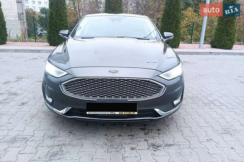 Седан Ford Fusion 2019 в Киеве