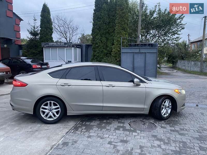 Седан Ford Fusion 2014 в Ставище