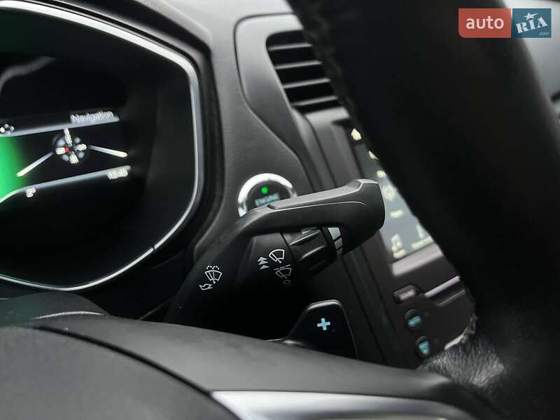 Седан Ford Fusion 2016 в Киеве