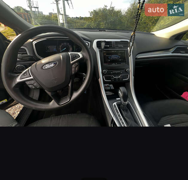 Седан Ford Fusion 2015 в Броварах