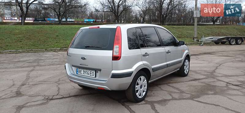 Хэтчбек Ford Fusion 2006 в Кропивницком