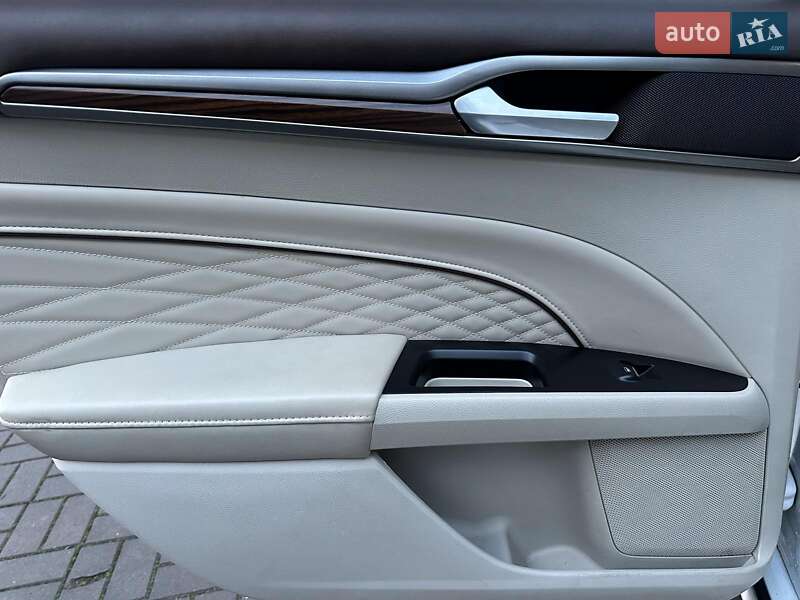 Седан Ford Fusion 2017 в Одессе