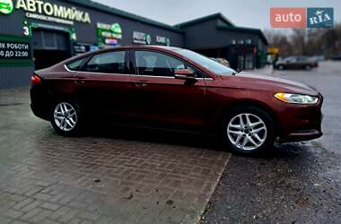 Седан Ford Fusion 2015 в Запоріжжі