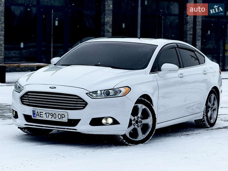 Седан Ford Fusion 2014 в Днепре