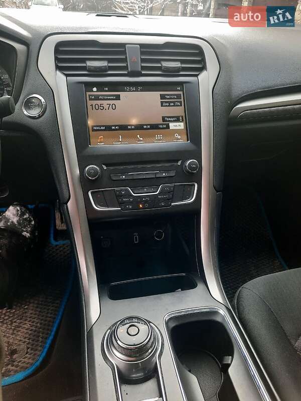 Седан Ford Fusion 2016 в Києві